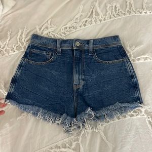 Hollister High Rise Vintage Shorts